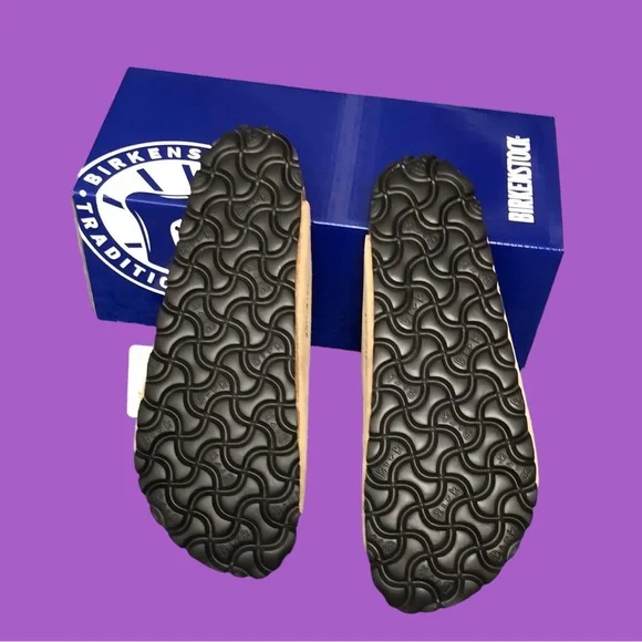 Birkenstock Arizona Cream Sandals with Buckles - Narrow Fit - Picture 4 of 5